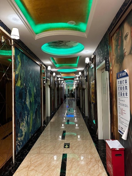 导航龙华聚龙阁，客服SZLH9